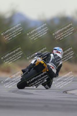 media/Sep-21-2025-Race Pace (Sun) [[98bf33ef95]]/Verified/2-Turn 2 Backside (835am)/